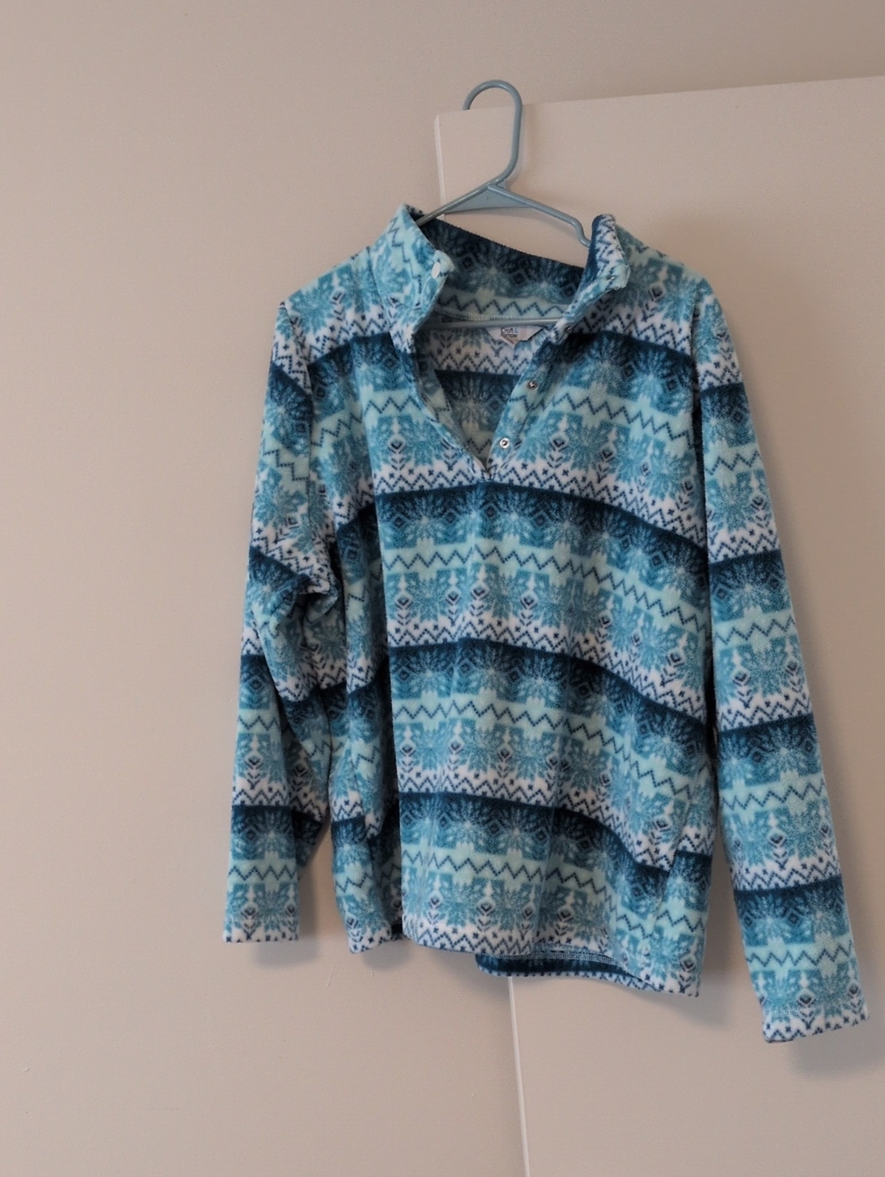 croft & barrow Blue and Navy Patterned Fleece Pullover